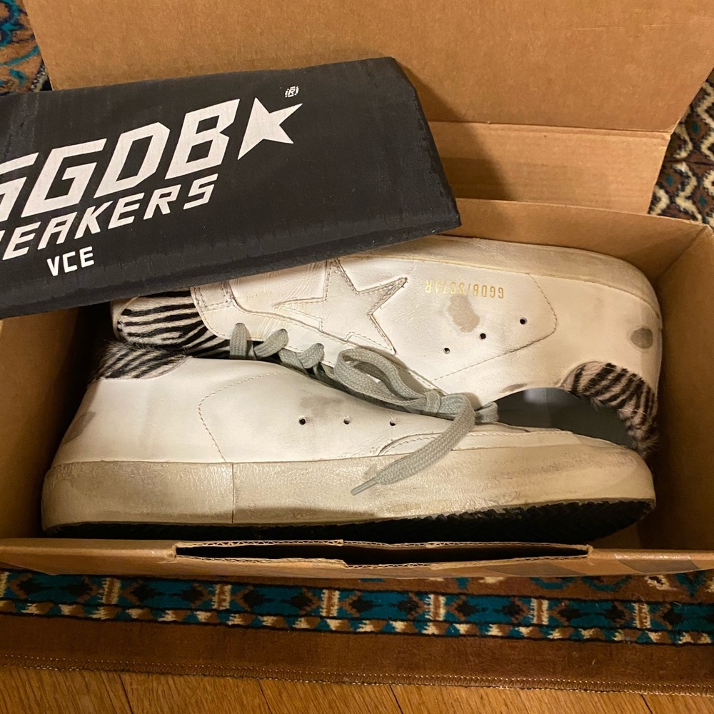 For Sale; Golden Goose Rare Superstars Gem